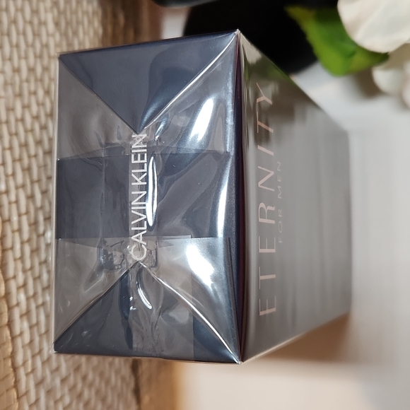 Fragrance - Eternity for Men EDT - Picture 3 of 4